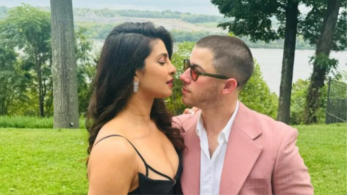 priyanka-chopra-and-nick-jonas-exude-charm-and-elegance-at-family-members-wedding-see-photos
